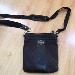Last chance 🌹 Coach crossbody purse